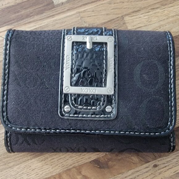 XOXO brown trifold wallet with silver buckle hardware - Picture 1 of 13